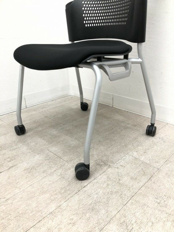 プラスチェダーCシリーズ ミーティングチェア4脚セット 商品画像20