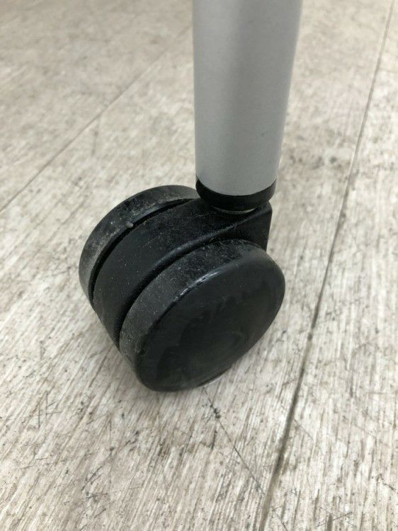 プラスチェダーCシリーズ ミーティングチェア4脚セット 商品画像21