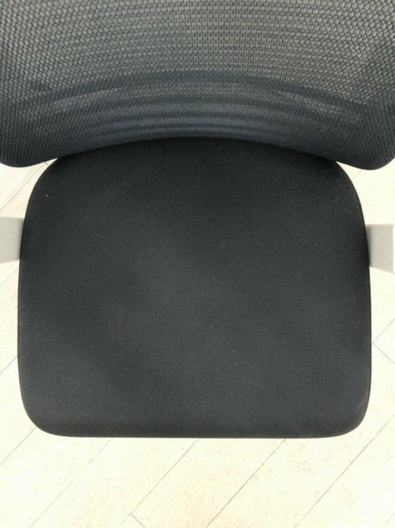 プラスBezel(ベゼル)チェア 可動肘付ベゼルチェア 商品画像8