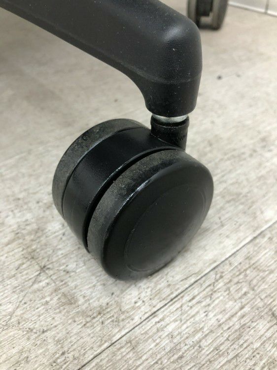 プラスBezel(ベゼル)チェア 可動肘付ベゼルチェア 商品画像24