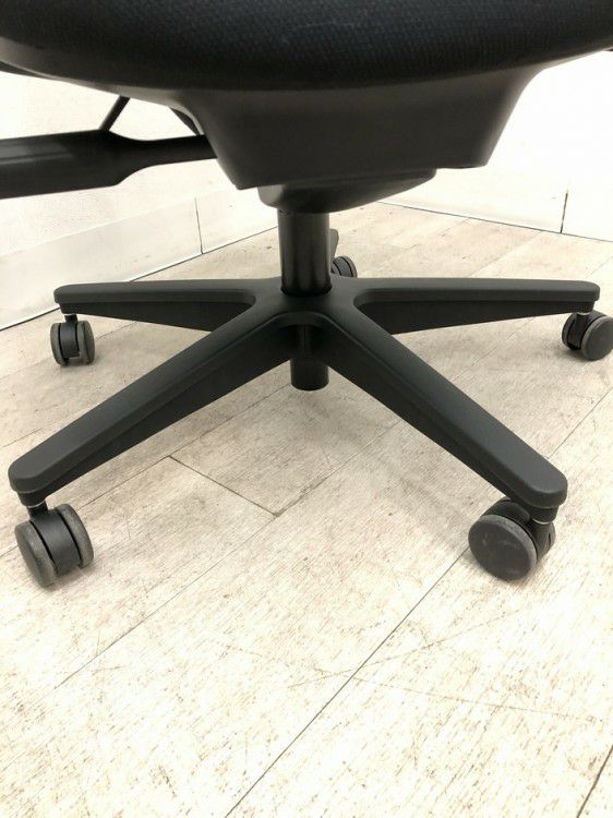 コクヨMitra2（ミトラ2）チェア 可動肘付ミトラ2チェア 商品画像21