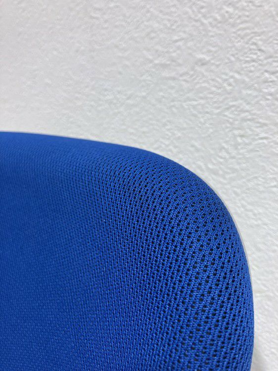 ライオンNo.290シリーズ 固定肘付オフィスチェア 商品画像2