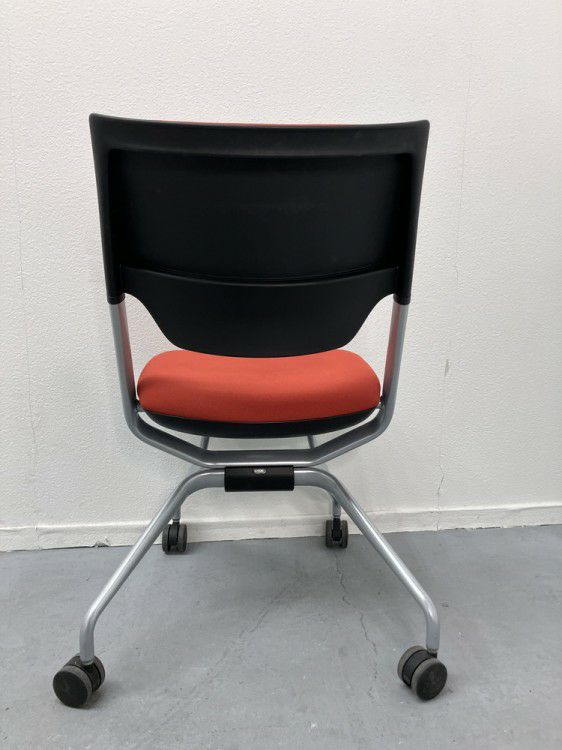 イトーキレクシブシリーズ レクシブチェア 商品画像4