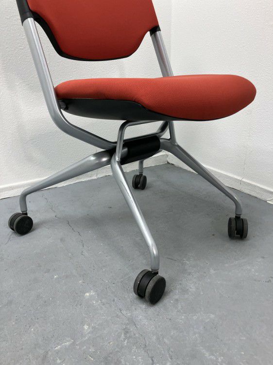 イトーキレクシブシリーズ レクシブチェア 商品画像7