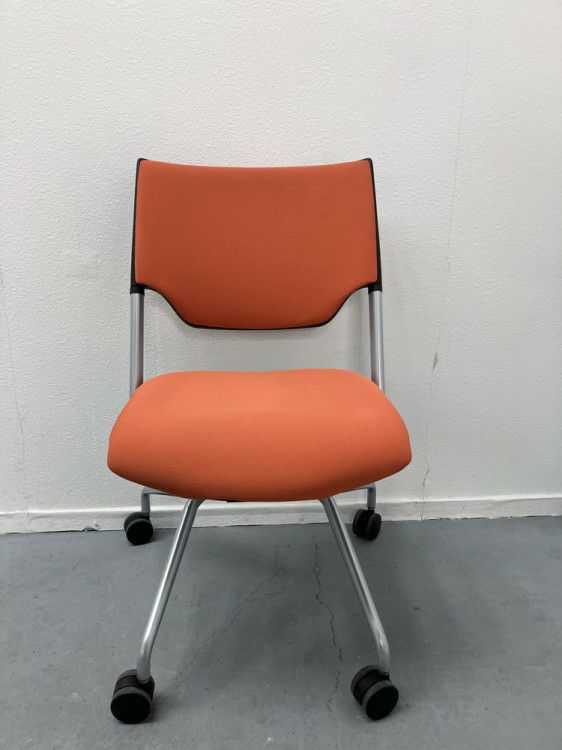 イトーキレクシブシリーズ レクシブチェア 商品画像2