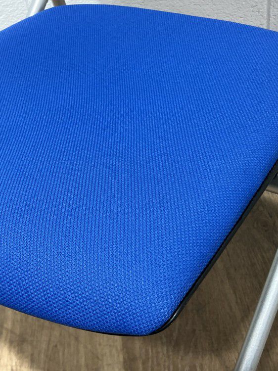 イトーキマノス(MANOSS)シリーズ ネスティングチェア４脚セット 商品画像5