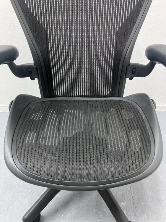 HermanMiller（ハーマンミラー）可動肘付アーロンチェア 商品画像6