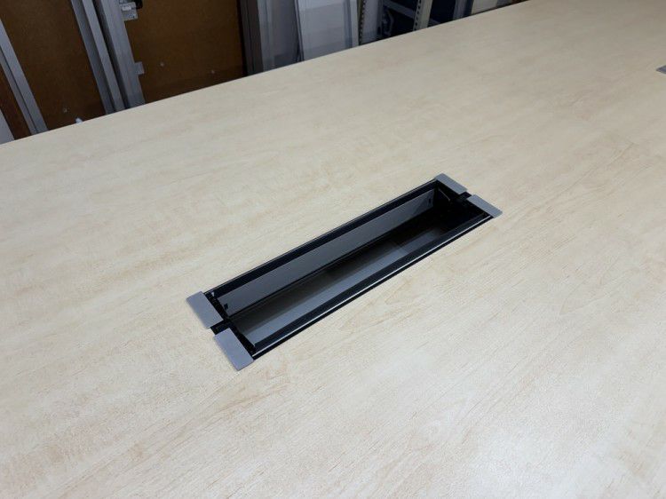 イトーキDDシリーズ 3200ミーティングテーブル 商品画像5