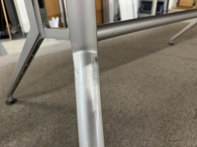 イトーキDDシリーズ 3200ミーティングテーブル 商品画像9