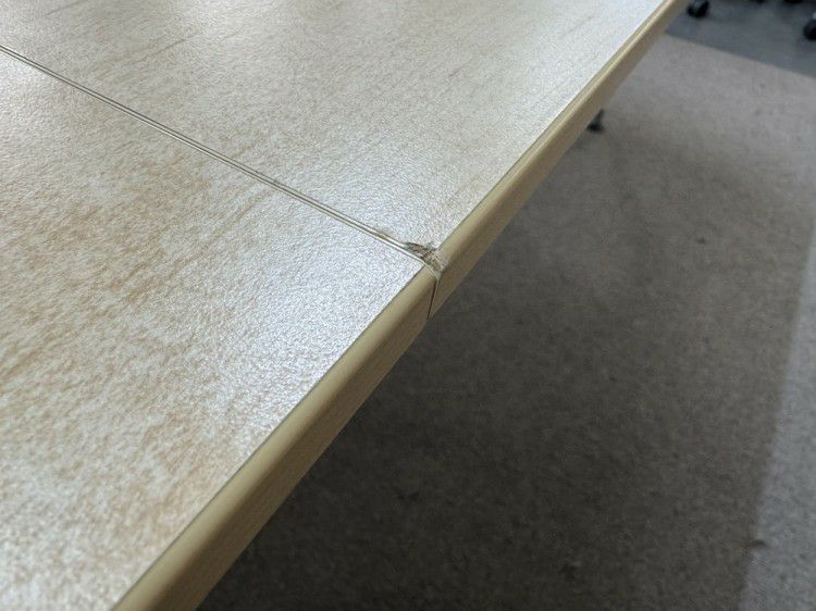 イトーキDDシリーズ 3200ミーティングテーブル 商品画像10