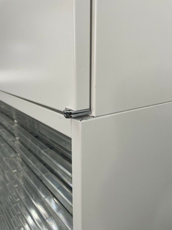 イトーキシンラインシリーズ 両開きクリアトレー上下書庫 商品画像5