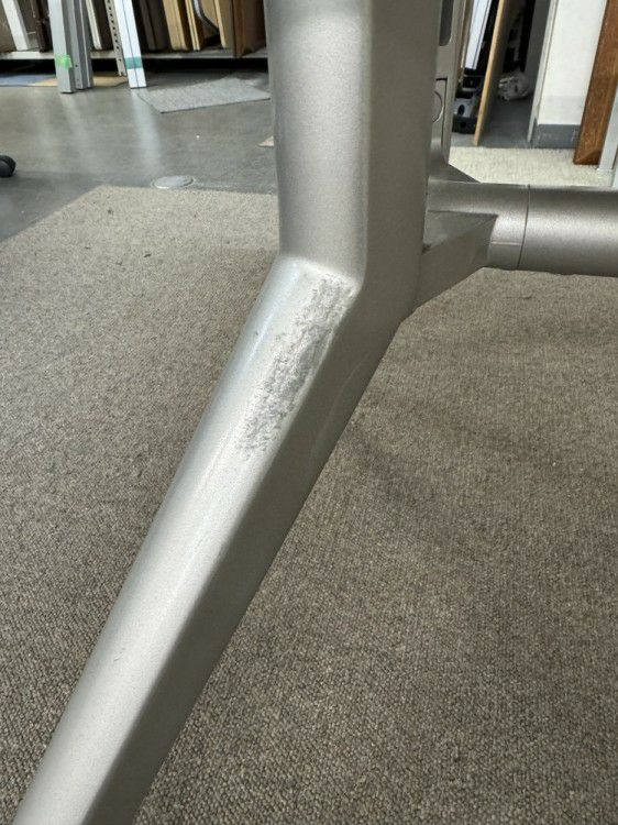 イトーキDDシリーズ ミーティングテーブル 商品画像9