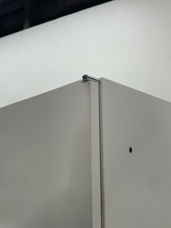 イトーキシンラインシリーズ 両開きクリアトレー上下書庫 商品画像4