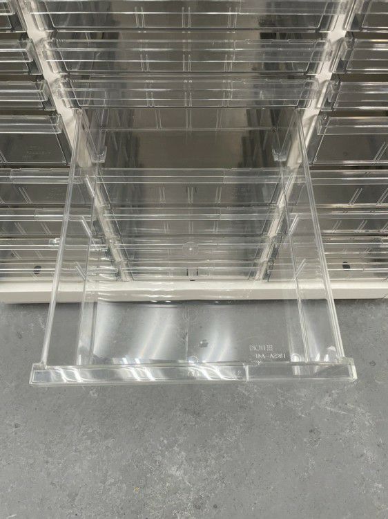 イトーキシンラインシリーズ 両開きクリアトレー上下書庫 商品画像12