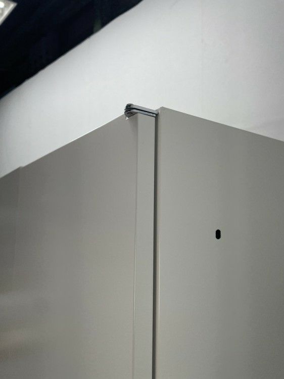 イトーキシンラインシリーズ 両開きクリアトレー上下書庫 商品画像4