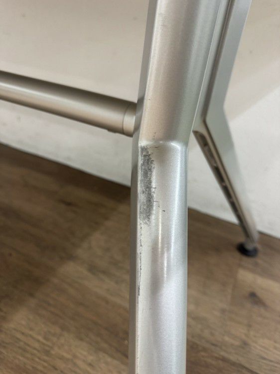 イトーキDDシリーズ ミーティングテーブル 商品画像9