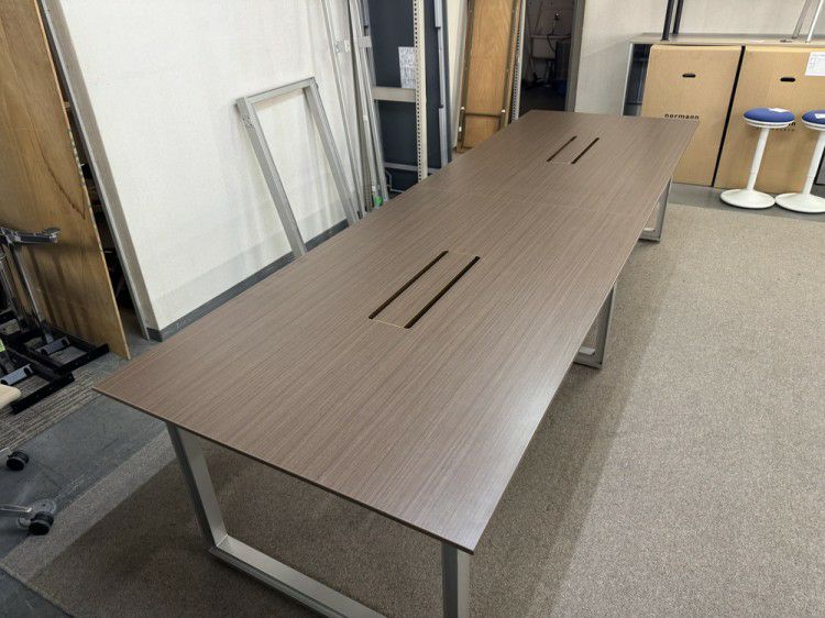 イトーキインフューズシリーズ 3200ミーティングテーブル 商品画像3