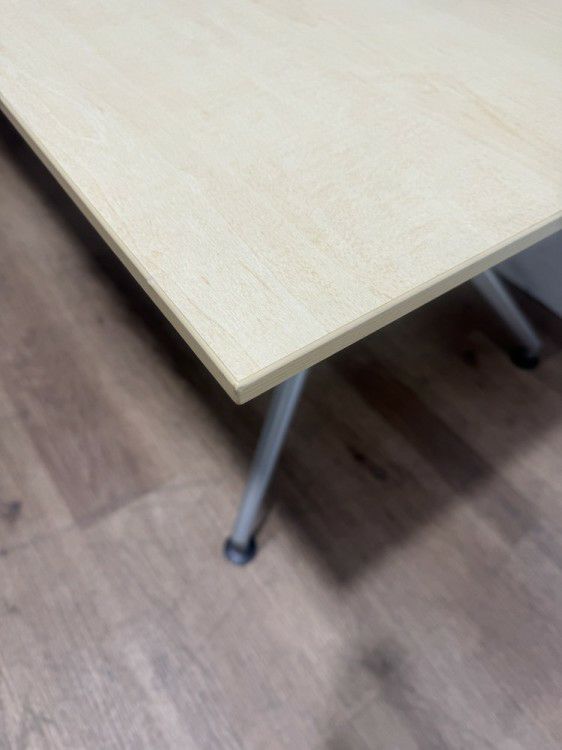 イトーキDDシリーズ ミーティングテーブル 商品画像3