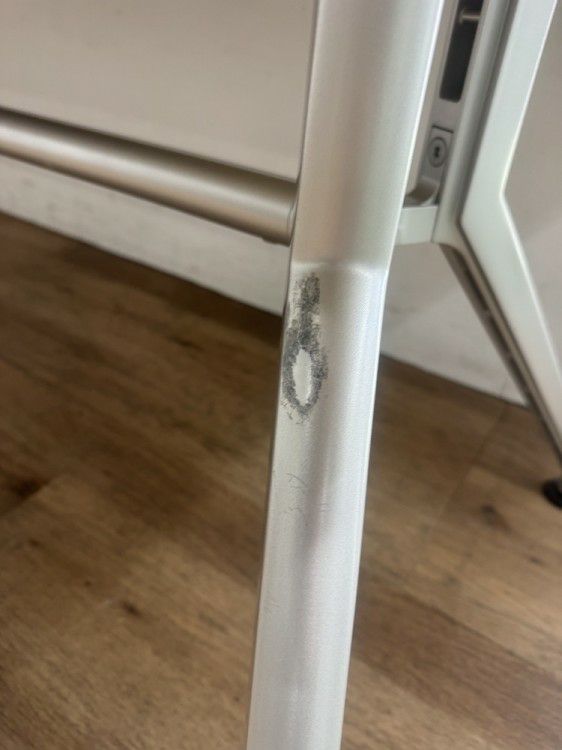 イトーキDDシリーズ ミーティングテーブル 商品画像10