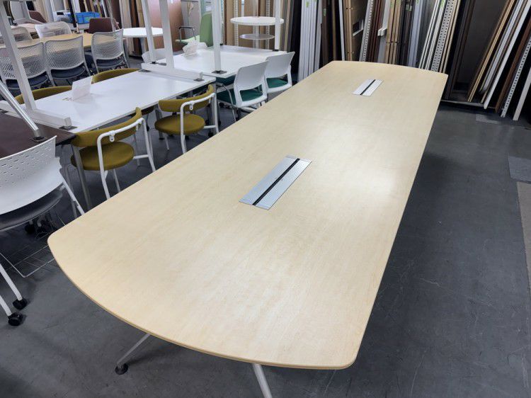 イトーキDDシリーズ 3600ミーティングテーブル 商品画像3