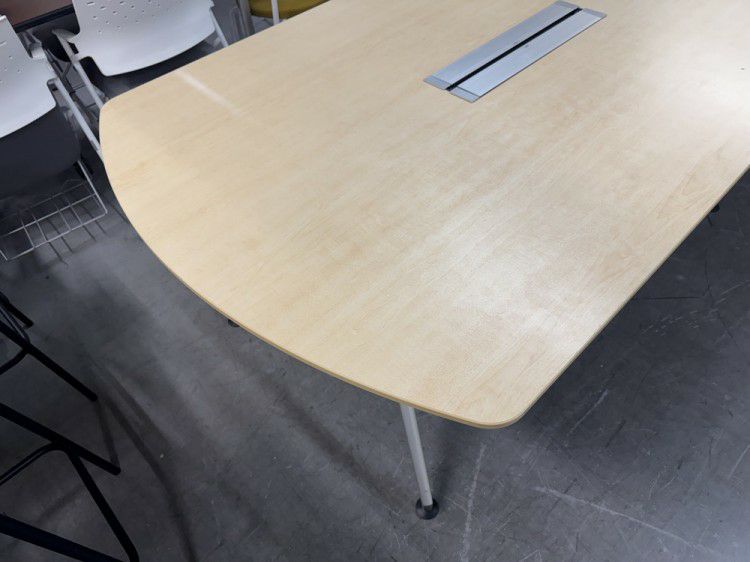 イトーキDDシリーズ 3200ミーティングテーブル 商品画像2