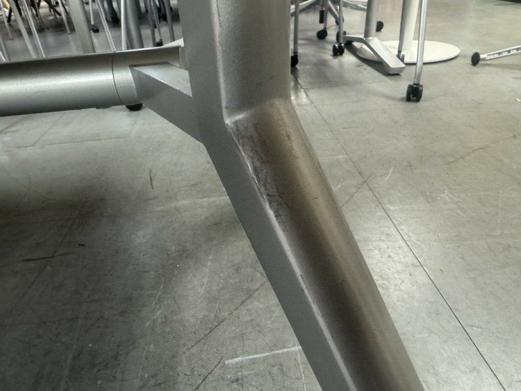 イトーキDDシリーズ 3200ミーティングテーブル 商品画像11