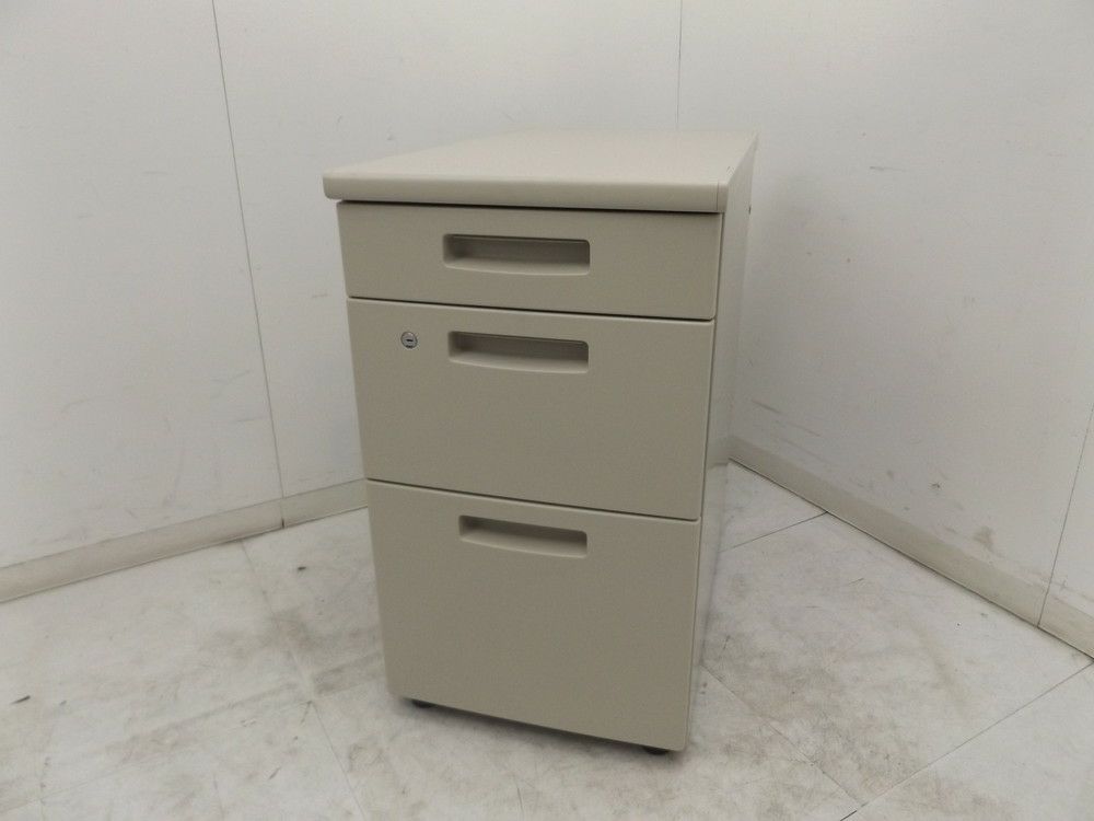 コクヨBS+シリーズ 脇机 商品画像1