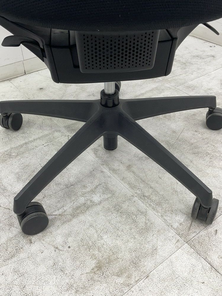 コクヨing(イング)チェア 肘付イングチェア 商品画像10