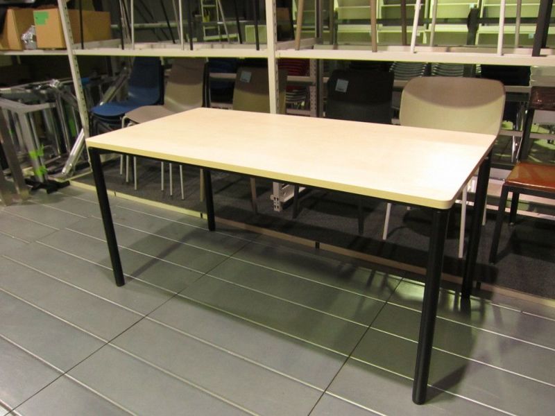 コクヨJUTO（ジュート）シリーズ 1500ミーティングテーブル 商品画像1