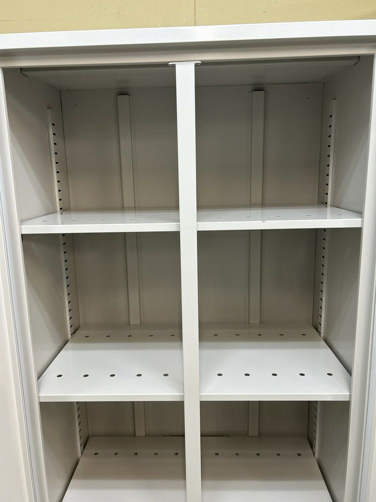 ウチダ（内田洋行）顕微鏡用戸棚シリーズ 顕微鏡用保管庫 商品画像3