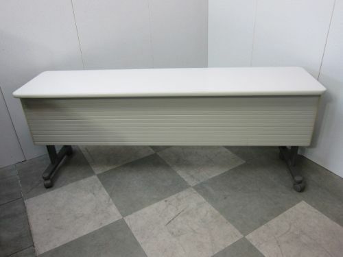 ウチダ（内田洋行）SF型 1800サイドスタックテーブル 商品画像1
