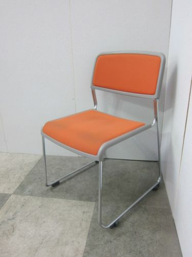 コクヨ CK-890シリーズ スタッキングチェア