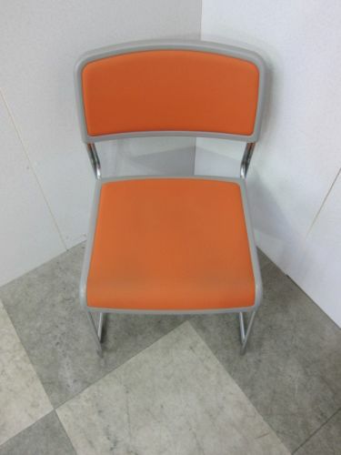 コクヨCK-890シリーズ スタッキングチェア 商品画像2