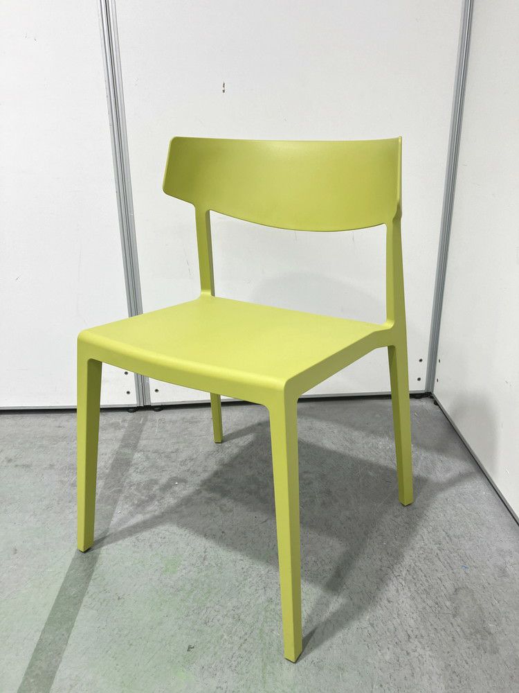 イトーキACTIU WG Chair ミーティングチェア 商品画像1