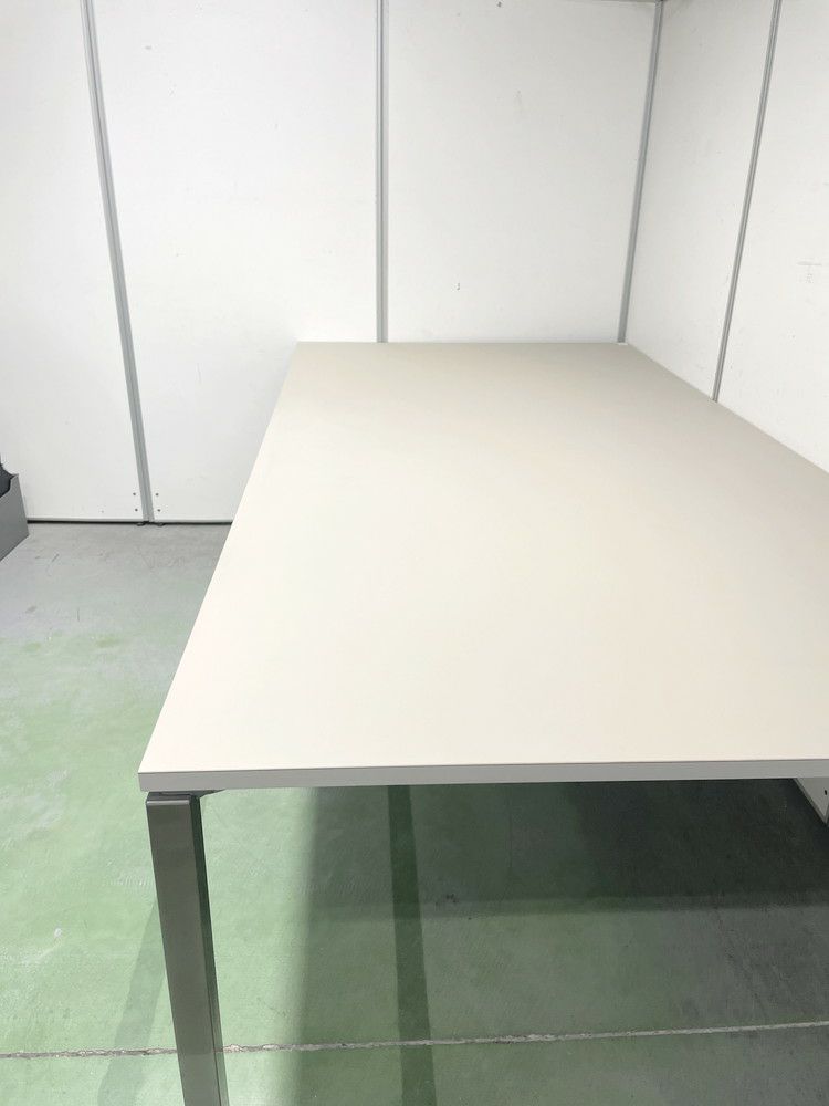 コクヨワークフィットシリーズ 2400ミーティングテーブル 商品画像2