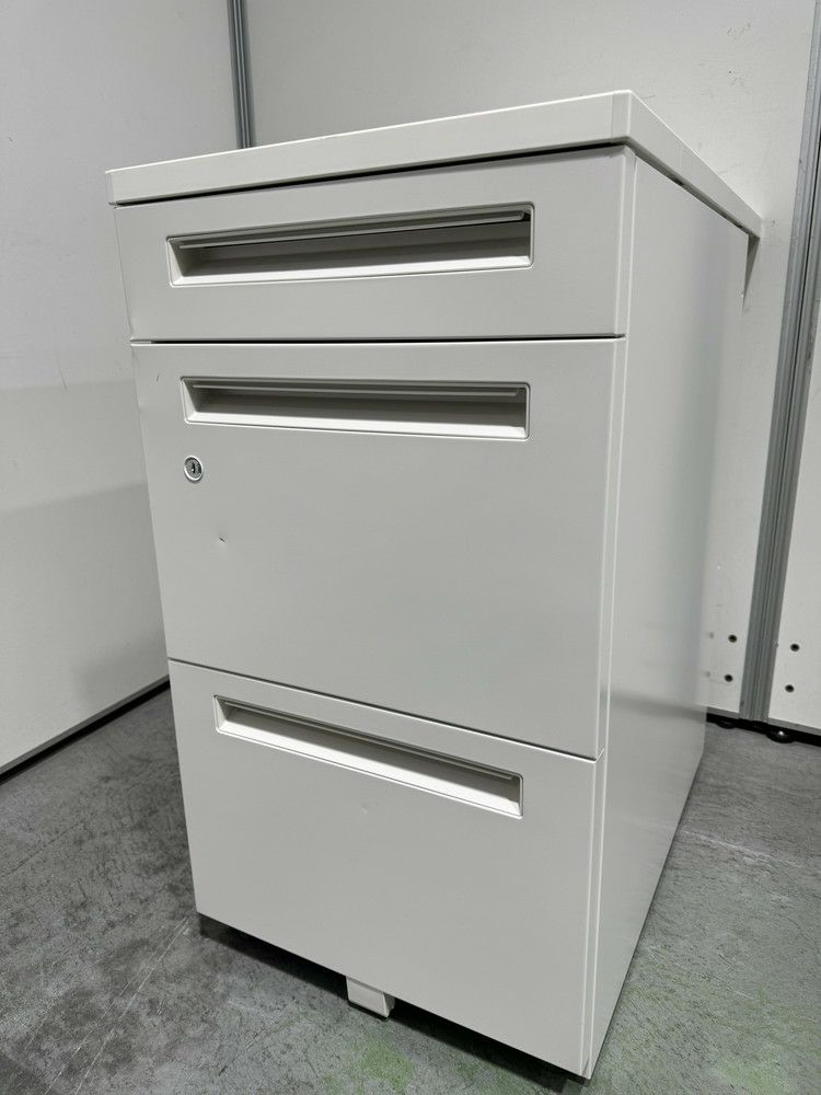 ウチダ（内田洋行）SCAENA（スカエナ）シリーズ　Sタイプ 脇机 商品画像5