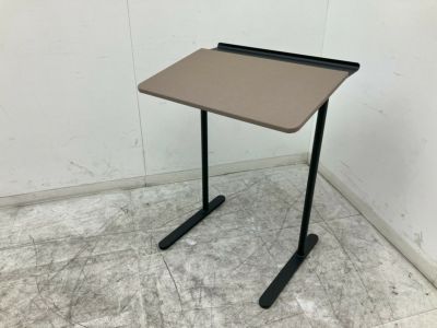 【限定SALE大得価】コクヨ　Perso/ペルソ　パーソナルテーブル　チルトタイプ　レザー天板　ブラック　2021年製 サイドテーブル