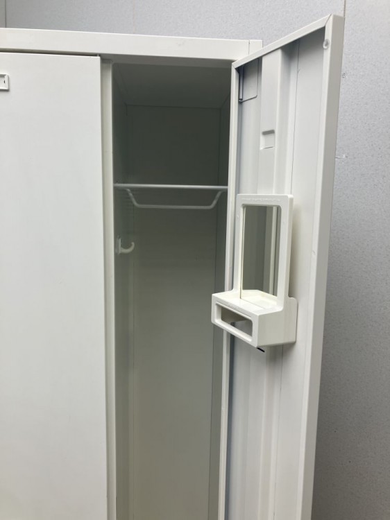 オカムラ4人用ロッカー 商品画像7
