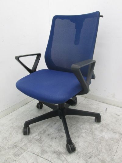 オカムラ 肘付フルーエントチェア