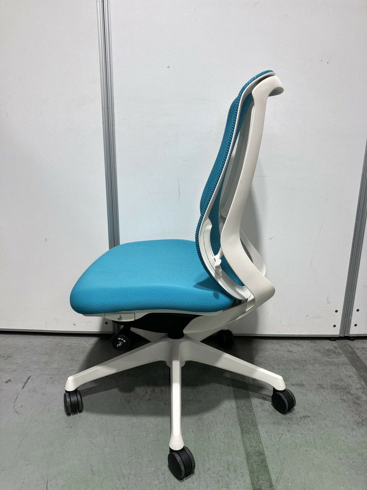 オカムラSylphy(シルフィー)チェア シルフィーチェア 商品画像3