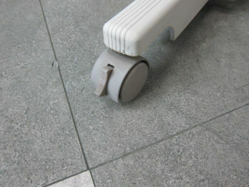 オカムラ2連結パーテーション 商品画像4