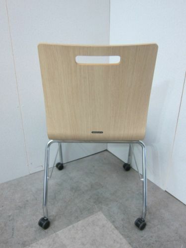 オカムラMONOS3(モノス3)シリーズ キャスター付きモノス3チェア 商品画像4