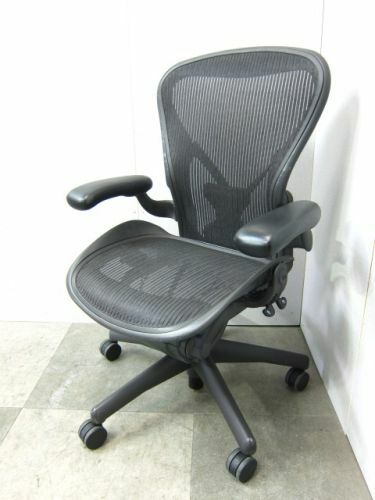 HermanMiller（ハーマンミラー） 肘付きアーロンチェア AE111PWB AJG1BBFPBK 3D01|無限堂ネットショップ