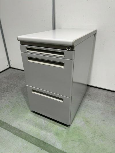 ウチダ FEEDシリーズ 脇机