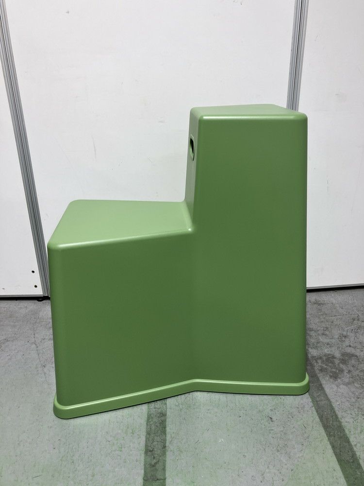 Vitra（ヴィトラ）デザイナー：コンスタンチン・グルチッチ スツールツール 商品画像3