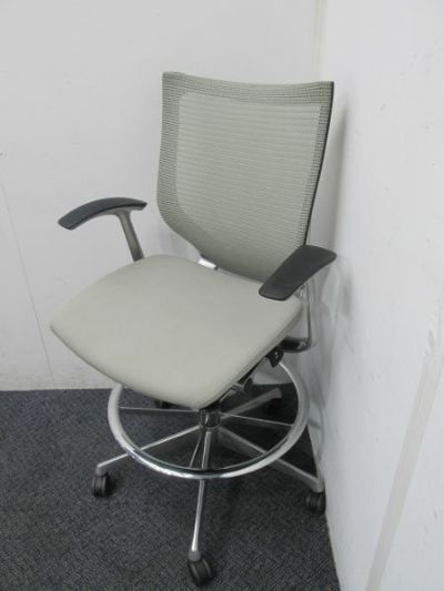 オカムラ Lives Entry Chair(ライブス エントリーチェア) | 無限堂