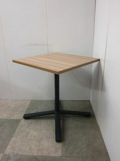 コクヨ ビエナシリーズ 650角テーブル