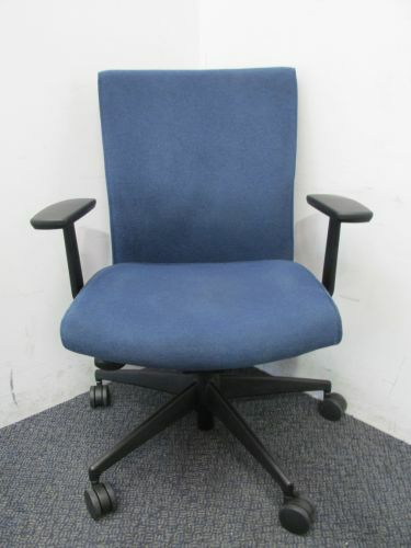 コクヨPUNTO(プント)チェア 肘付きプントチェア 商品画像2