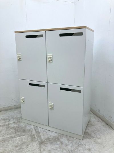 コクヨ エディアシリーズ 4人用パーソナルロッカー