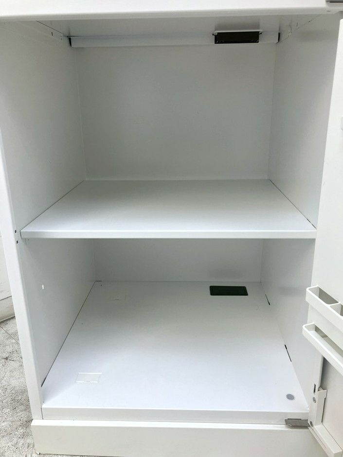 コクヨEDIA(エディア)シリーズ 4人用パーソナルロッカー 商品画像9